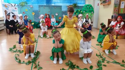 Първа пролет - ДГ Здравец - Пазарджик